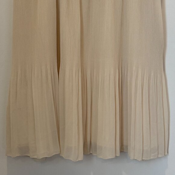 Forever21 Accordion Lace Romantic Fairy Dress Neutral Cream Small-Medium NEW - Picture 4 of 15